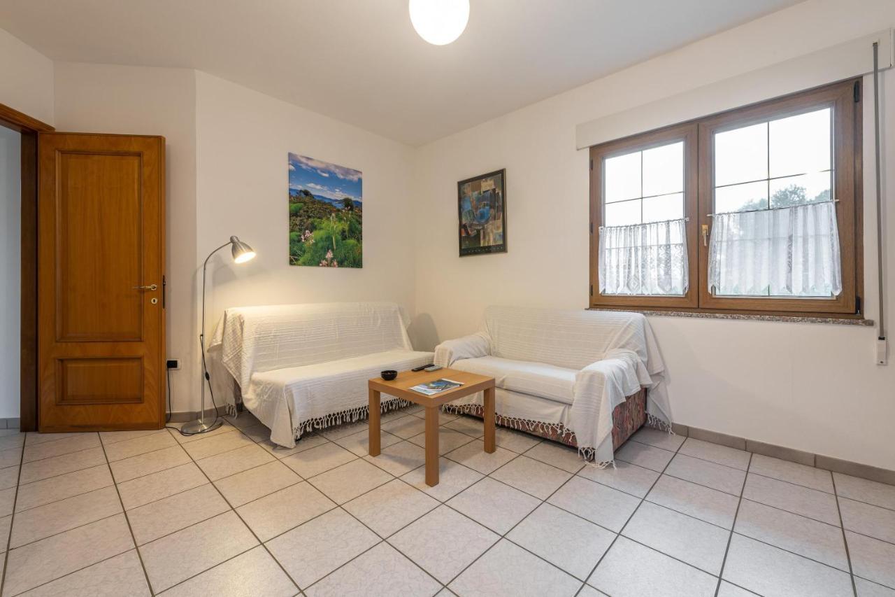 Casa Colonia 1 Apartment Sant'Anna Arresi Bagian luar foto