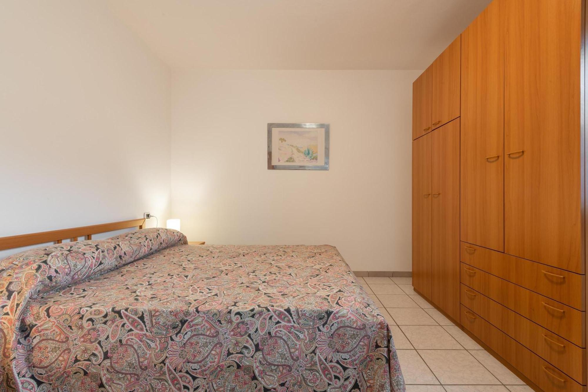 Casa Colonia 1 Apartment Sant'Anna Arresi Bagian luar foto